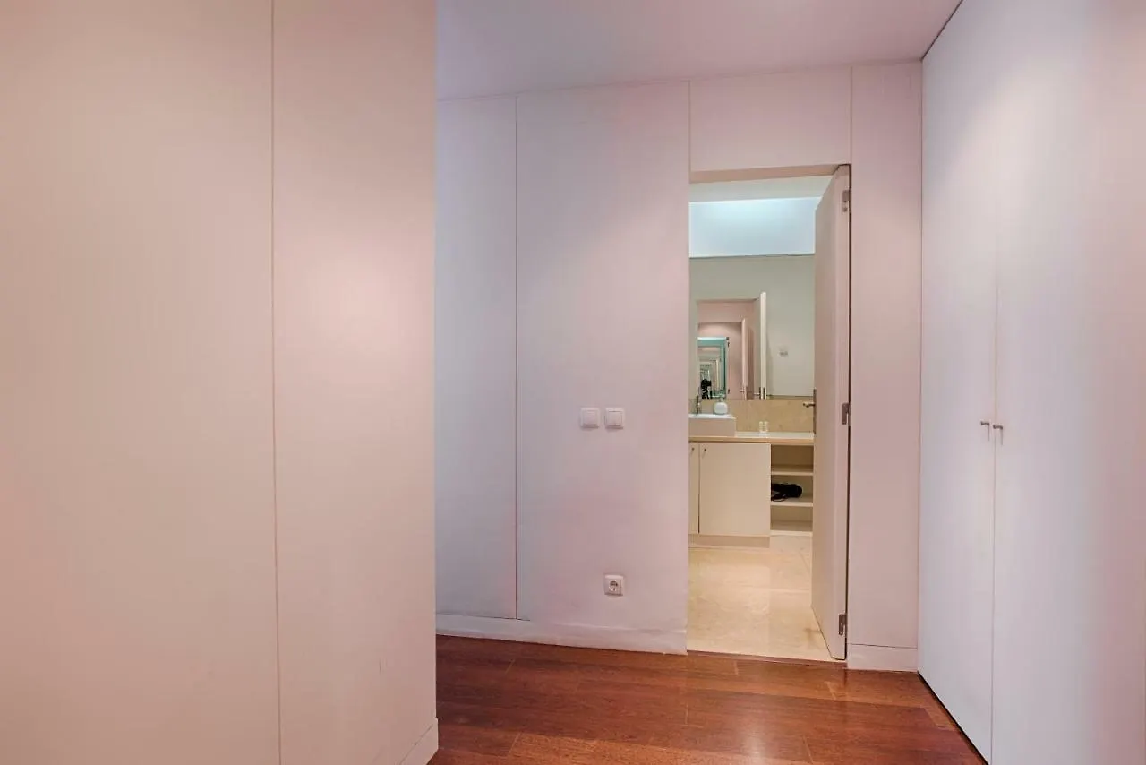 Libest Ribeira 3 - Time Out Market Lisbon Apartment